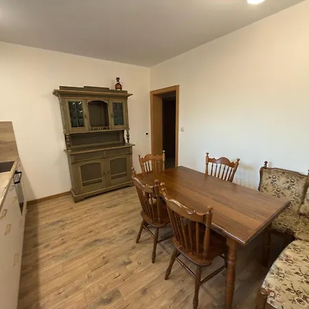 Apartment Debowa Ostoya - *