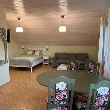 Apartment Debowa Ostoya -