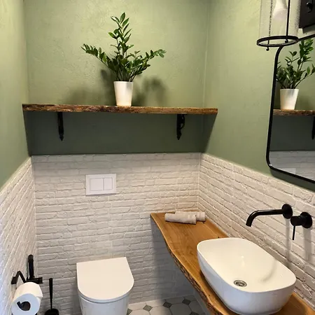 Apartment Debowa Ostoya - *